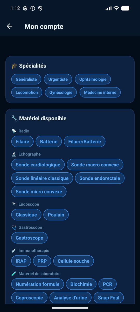 Écran profil, spécialités et matériel — application Chevalink Pro